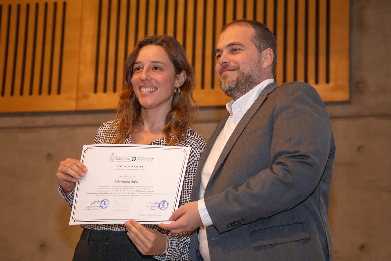 Ceremonia Educación Continua 2025 (20)