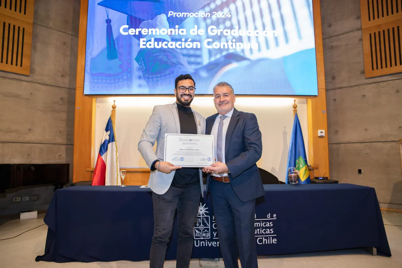 Ceremonia Educación Continua 2025 (22)